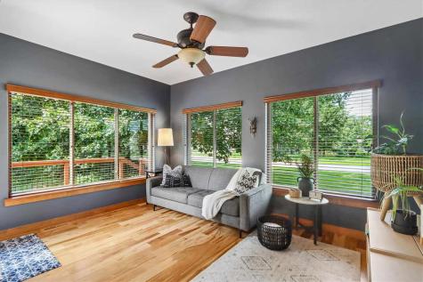1685 Redbud Circle North Liberty IA 52317
