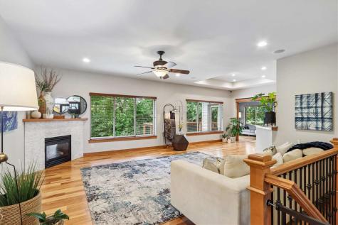 1685 Redbud Circle North Liberty IA 52317