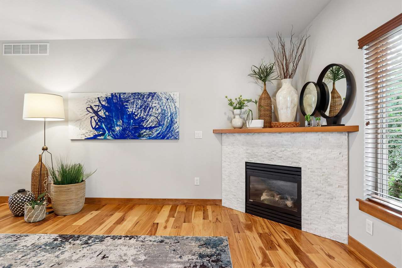 1685 Redbud Circle North Liberty IA 52317