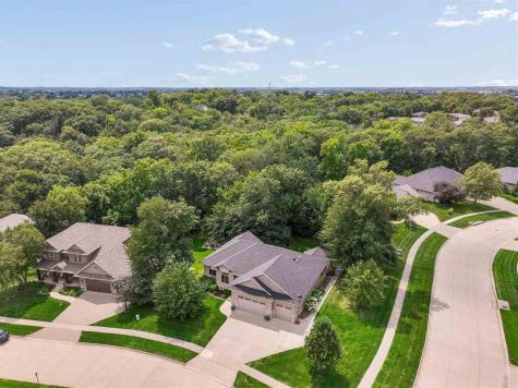 1685 Redbud Circle North Liberty IA 52317