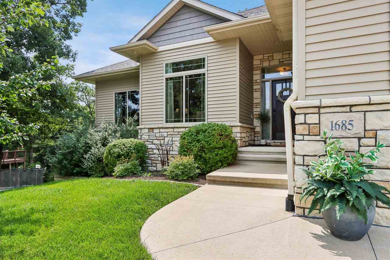 1685 Redbud Circle North Liberty IA 52317