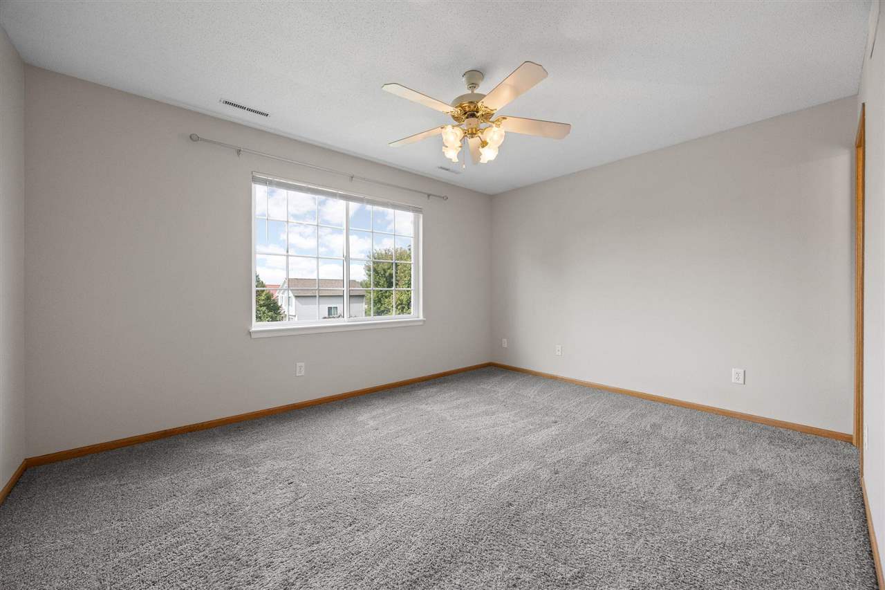 1333 Woolridge Drive Coralville IA 52241