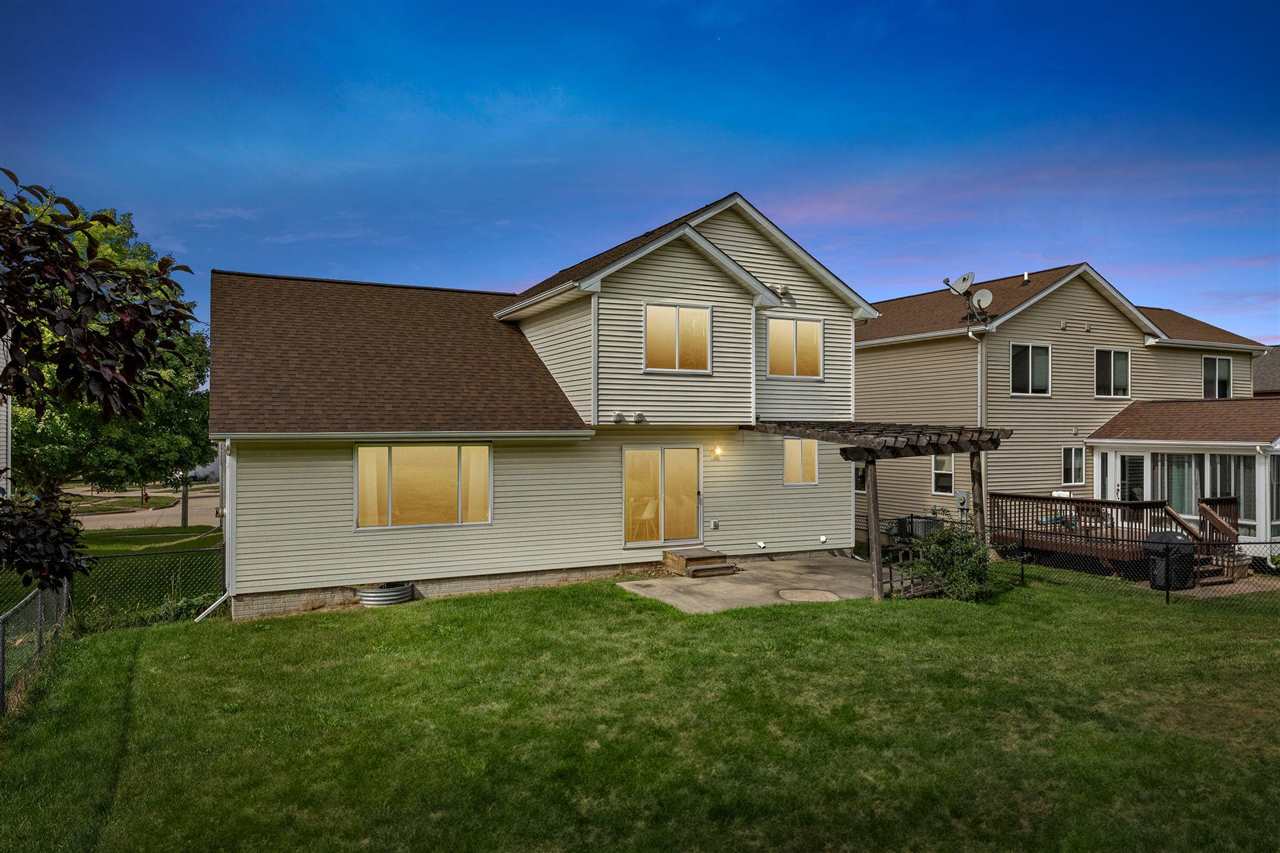 1333 Woolridge Drive Coralville IA 52241