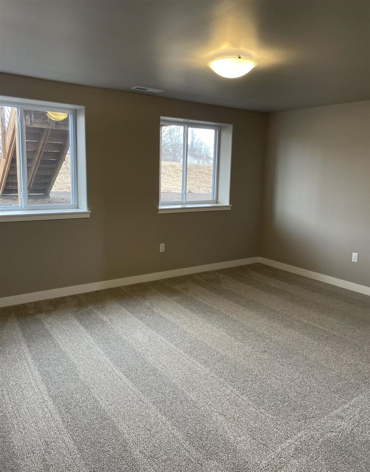 138 Buysse Lane West Liberty IA 52776