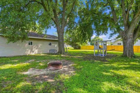 304 W Main Street Brighton IA 52540