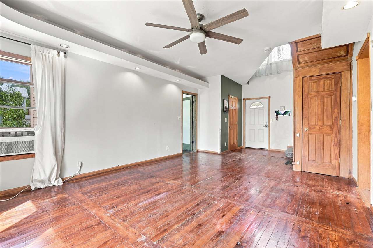 304 W Main Street Brighton IA 52540