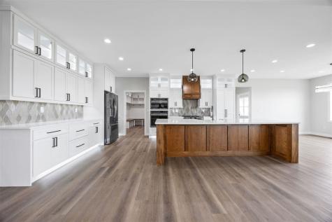 652 Rock Ridge Road Tiffin IA 52340