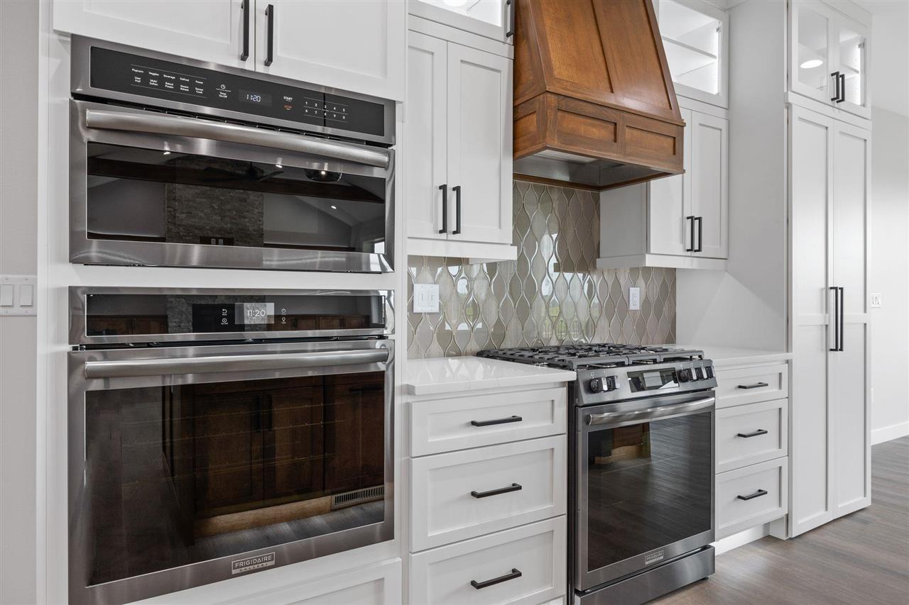 652 Rock Ridge Road Tiffin IA 52340