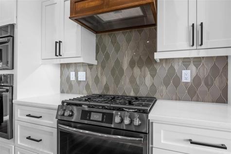 652 Rock Ridge Road Tiffin IA 52340