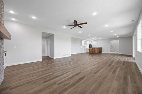 652 Rock Ridge Road Tiffin IA 52340