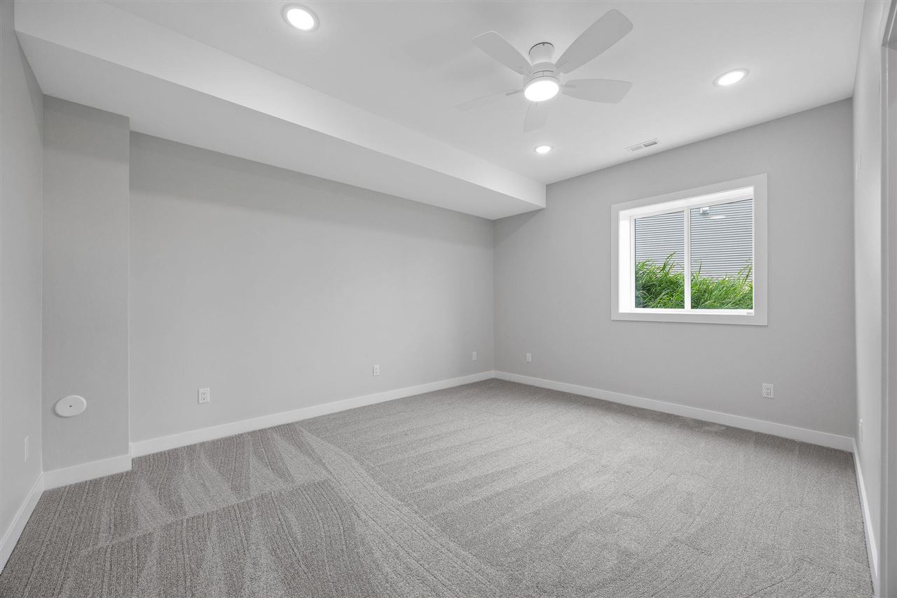 652 Rock Ridge Road Tiffin IA 52340