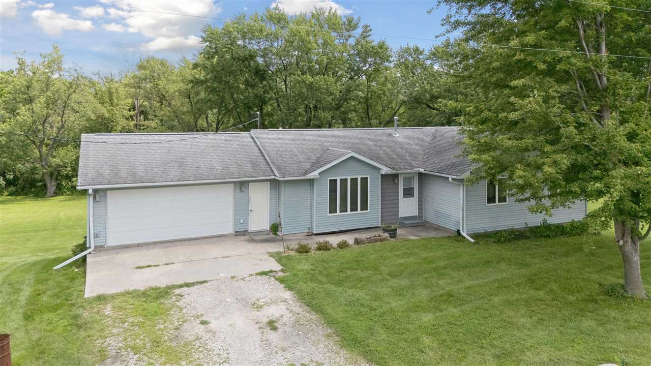 1822 Y Avenue Homestead IA 52236