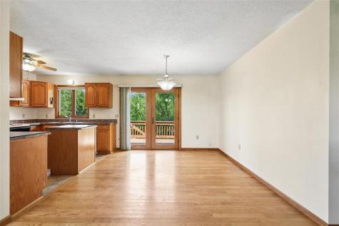 1822 Y Avenue Homestead IA 52236