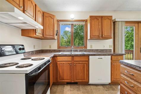 1822 Y Avenue Homestead IA 52236