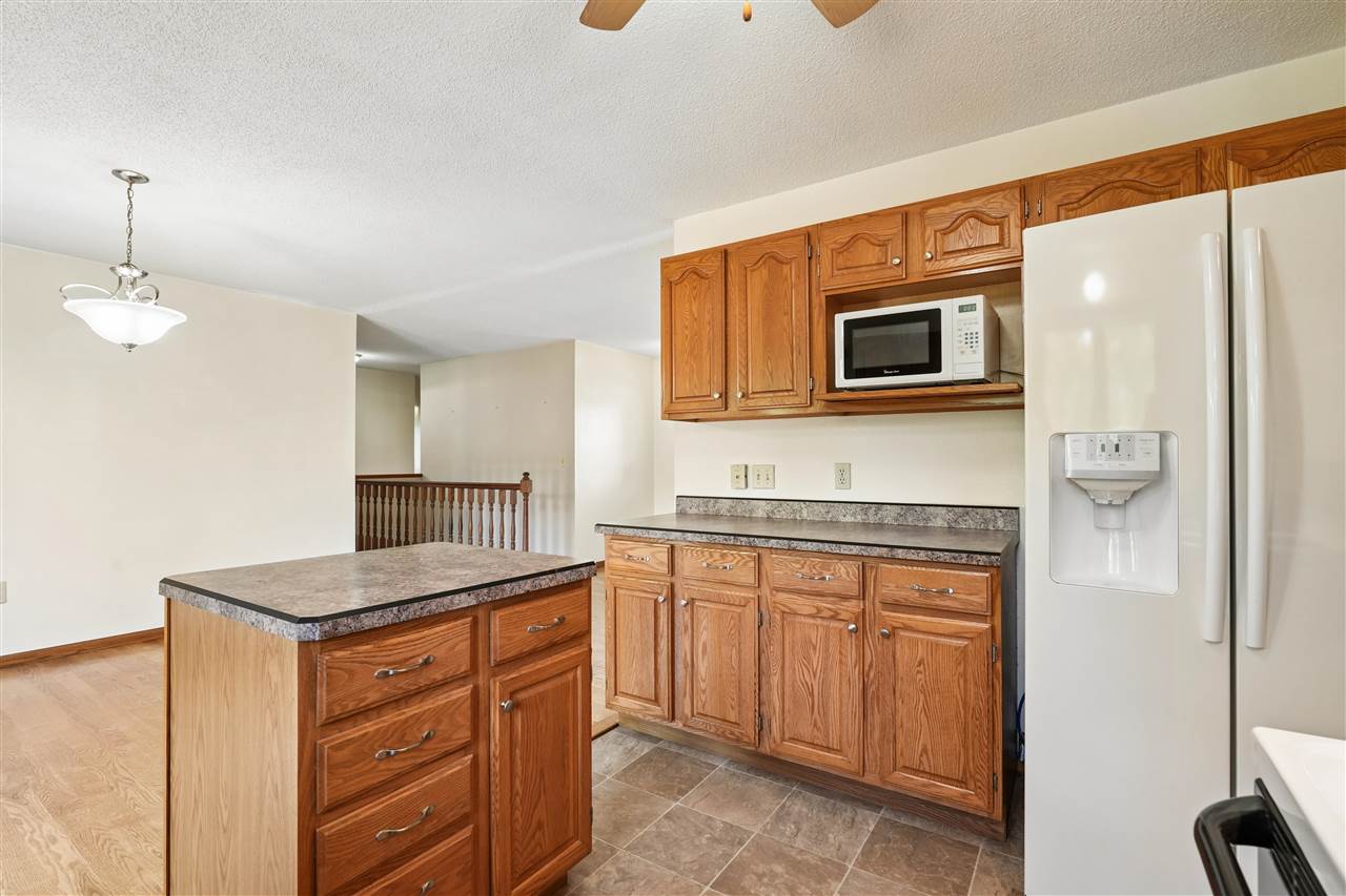 1822 Y Avenue Homestead IA 52236