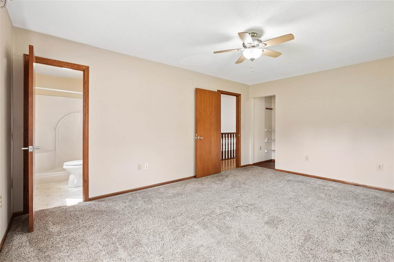 1822 Y Avenue Homestead IA 52236