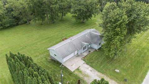 1822 Y Avenue Homestead IA 52236