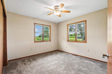 1822 Y Avenue Homestead IA 52236