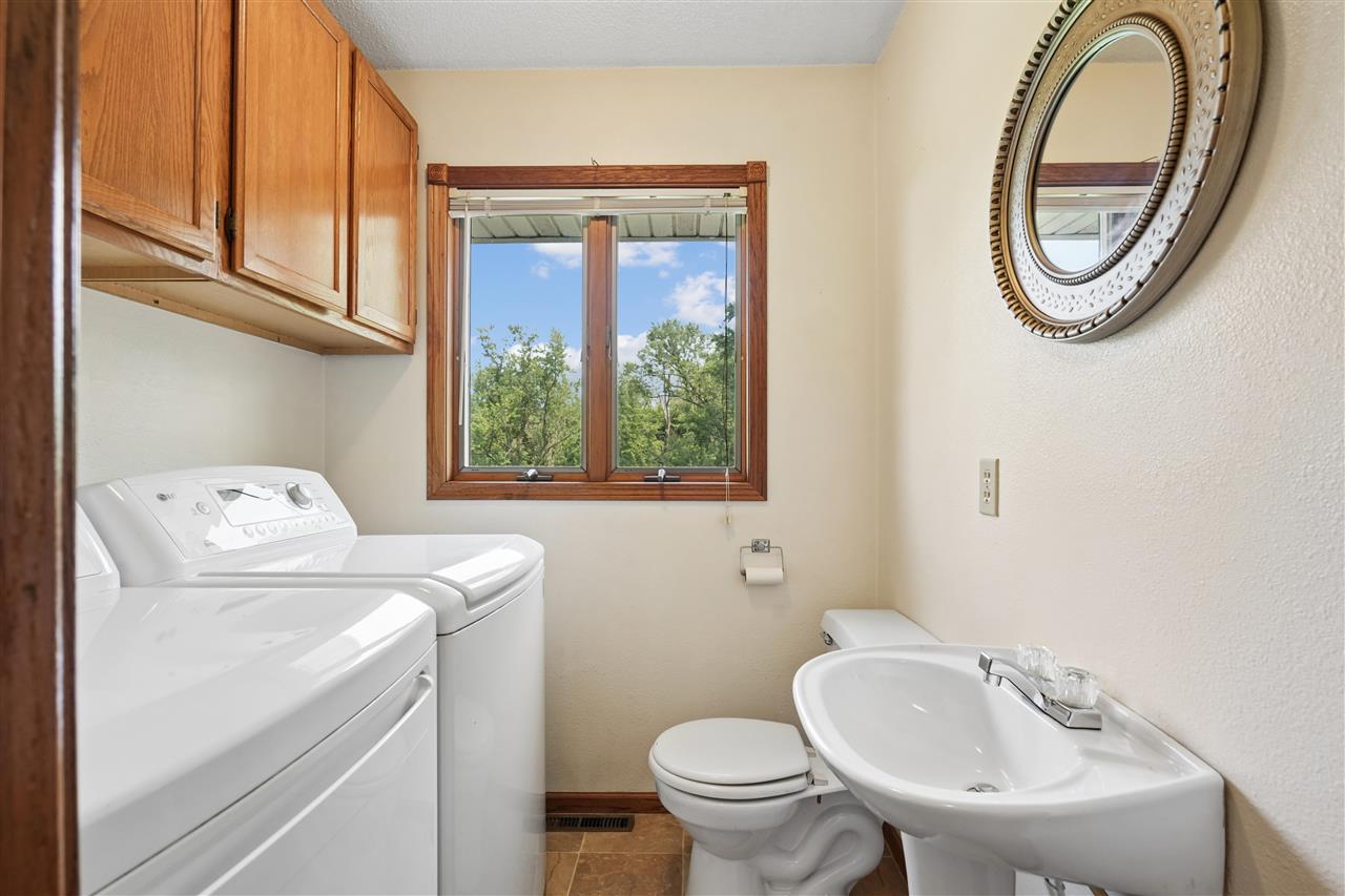 1822 Y Avenue Homestead IA 52236