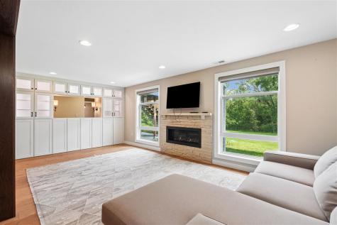 1822 Y Avenue Homestead IA 52236