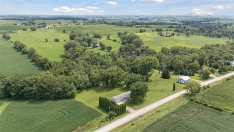 1822 Y Avenue Homestead IA 52236