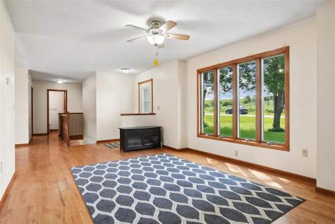 1822 Y Avenue Homestead IA 52236