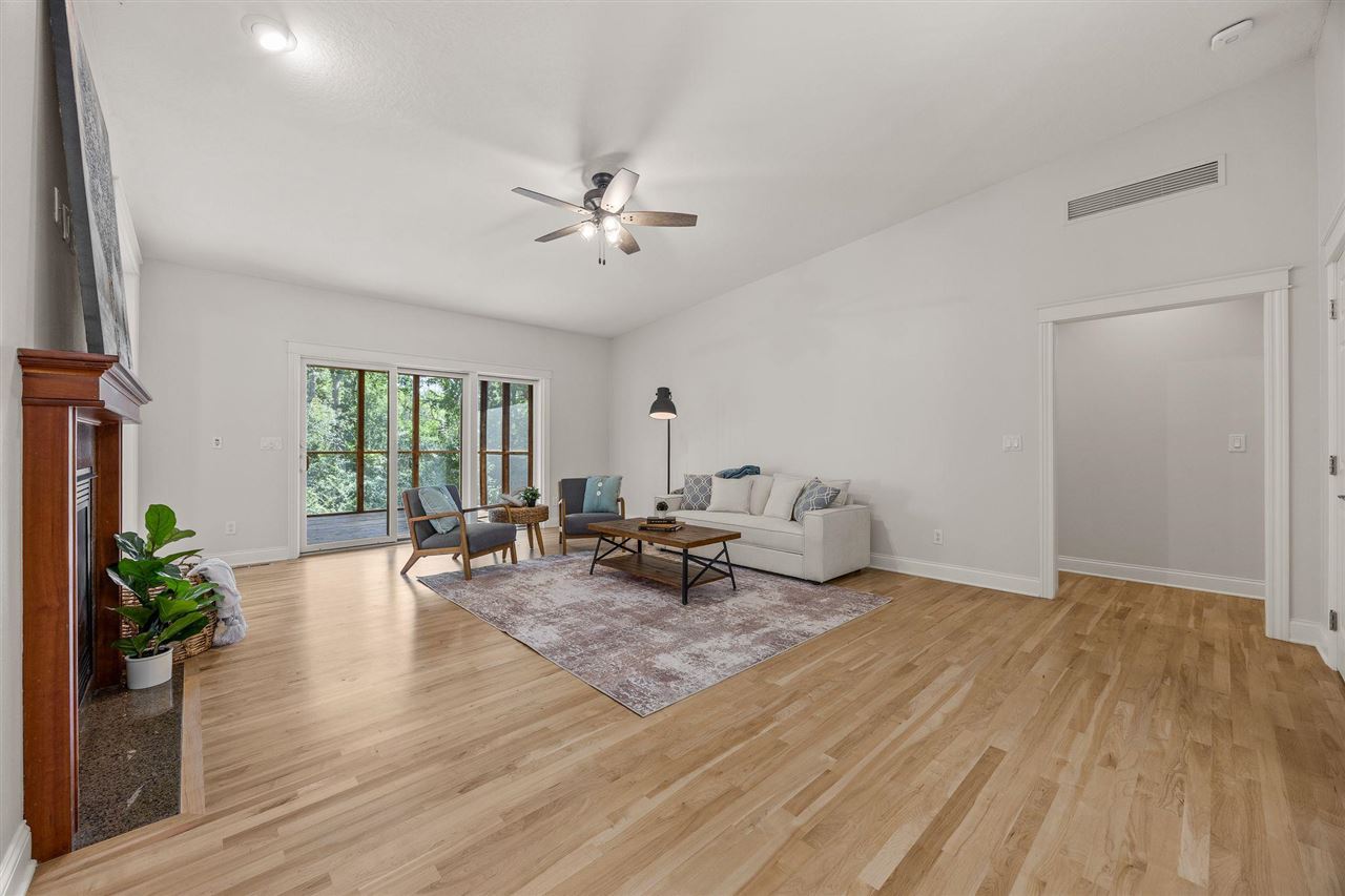1008 Tamarack Trail Iowa City IA 52245