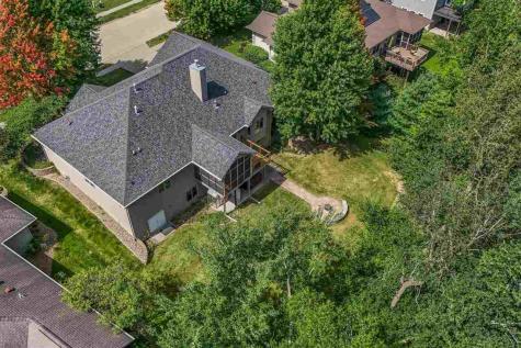 1008 Tamarack Trail Iowa City IA 52245