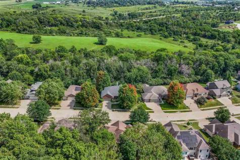 1008 Tamarack Trail Iowa City IA 52245