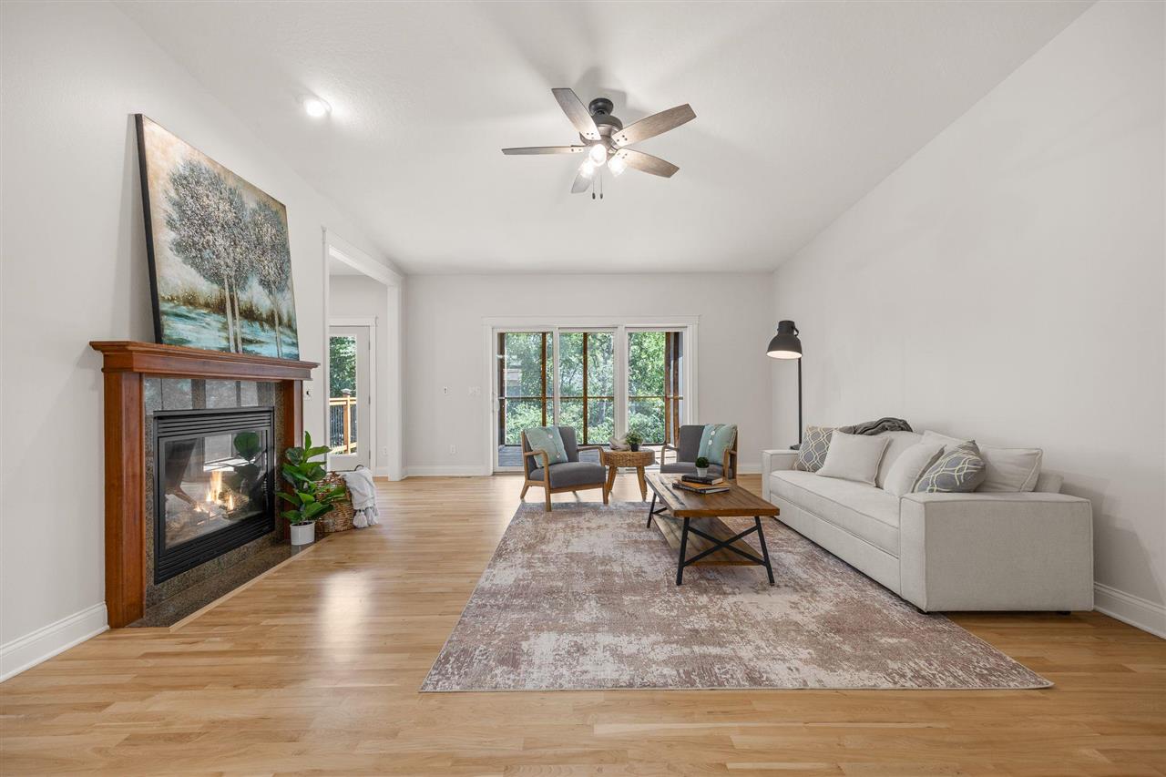 1008 Tamarack Trail Iowa City IA 52245