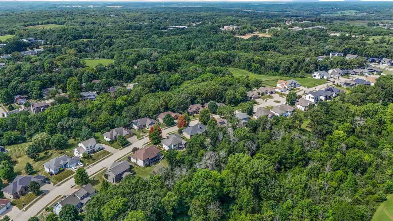 1008 Tamarack Trail Iowa City IA 52245