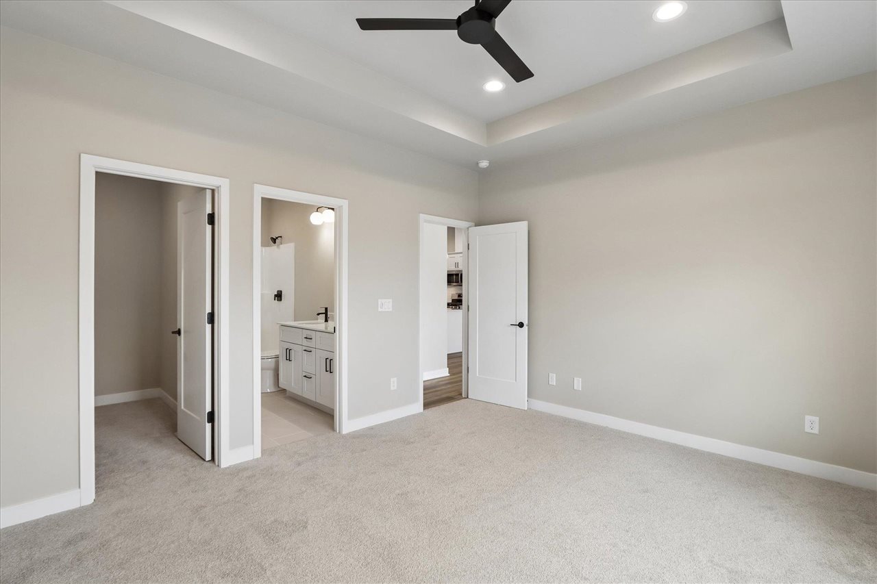 1003 Highland Trail Solon IA 52333