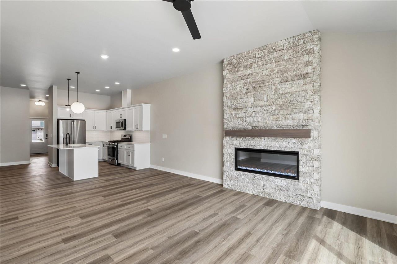1003 Highland Trail Solon IA 52333