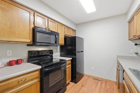 1425 Kodiak Court Coralville IA 52241
