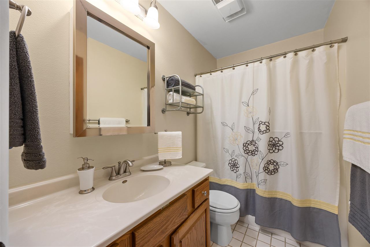 1152 Cambria Court Iowa City IA 52246