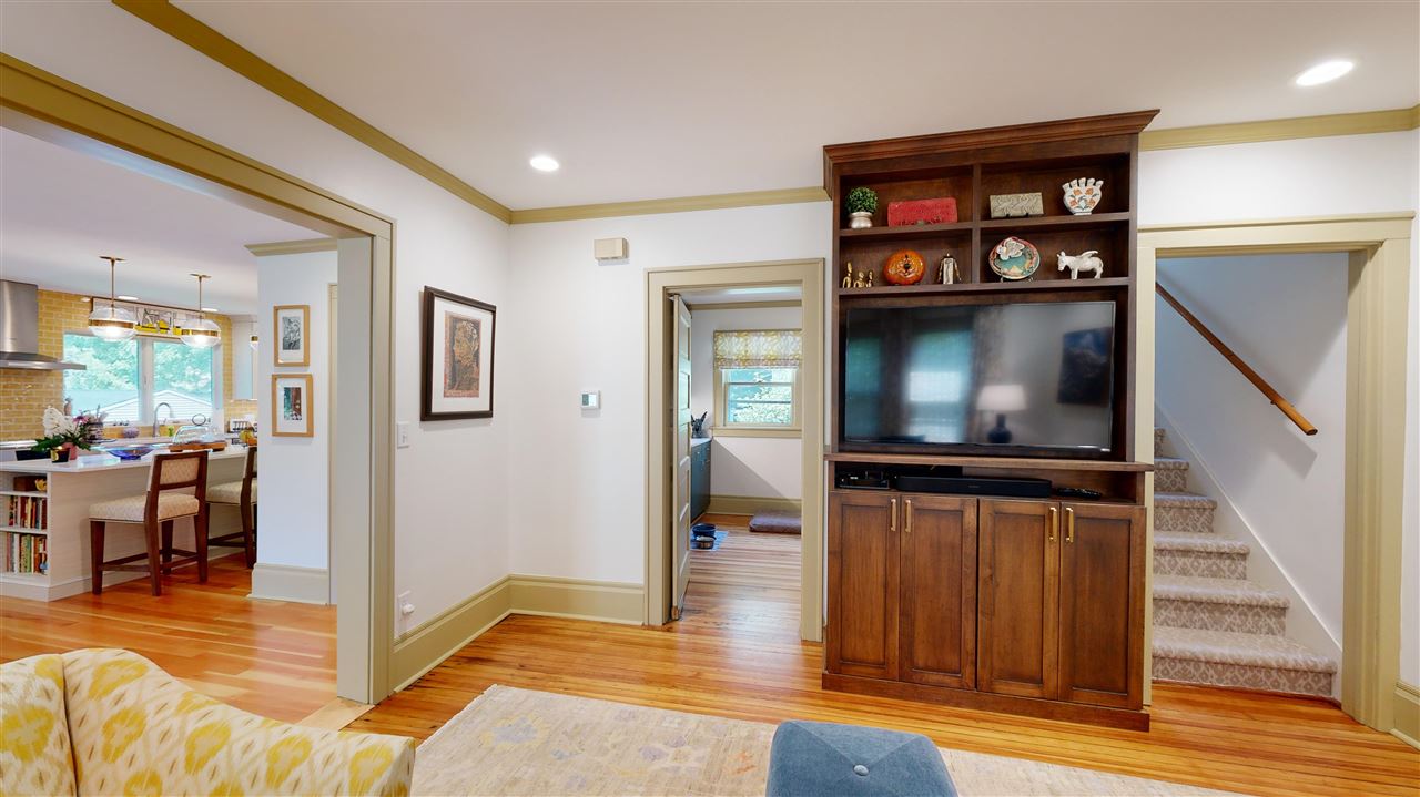 1207 Marcy Street Iowa City IA 52240