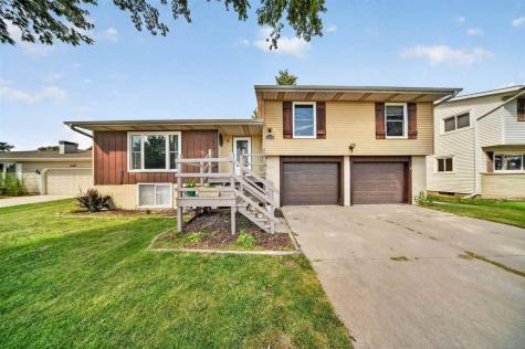 3140 27th Avenue Marion IA 52302