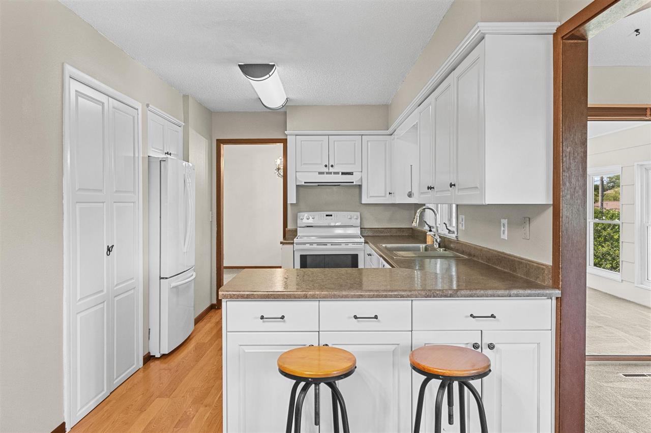 2620 Brookland Drive Cedar Rapids IA 52402