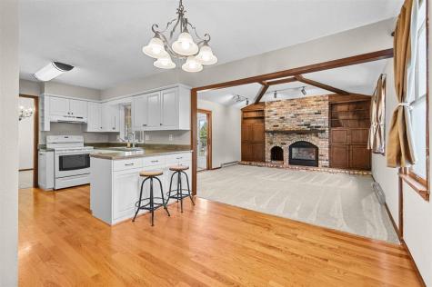 2620 Brookland Drive Cedar Rapids IA 52402