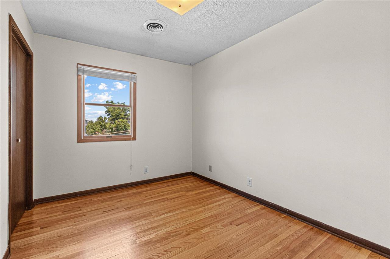 2620 Brookland Drive Cedar Rapids IA 52402