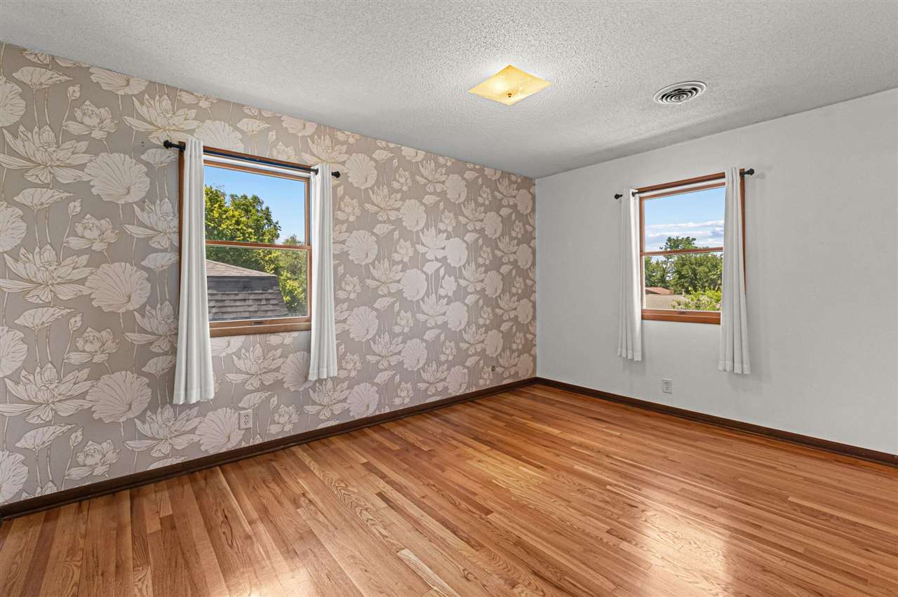 2620 Brookland Drive Cedar Rapids IA 52402