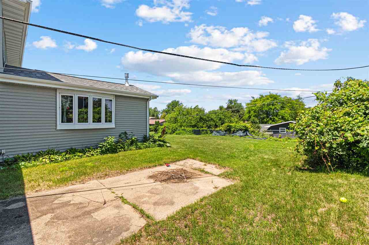 2620 Brookland Drive Cedar Rapids IA 52402