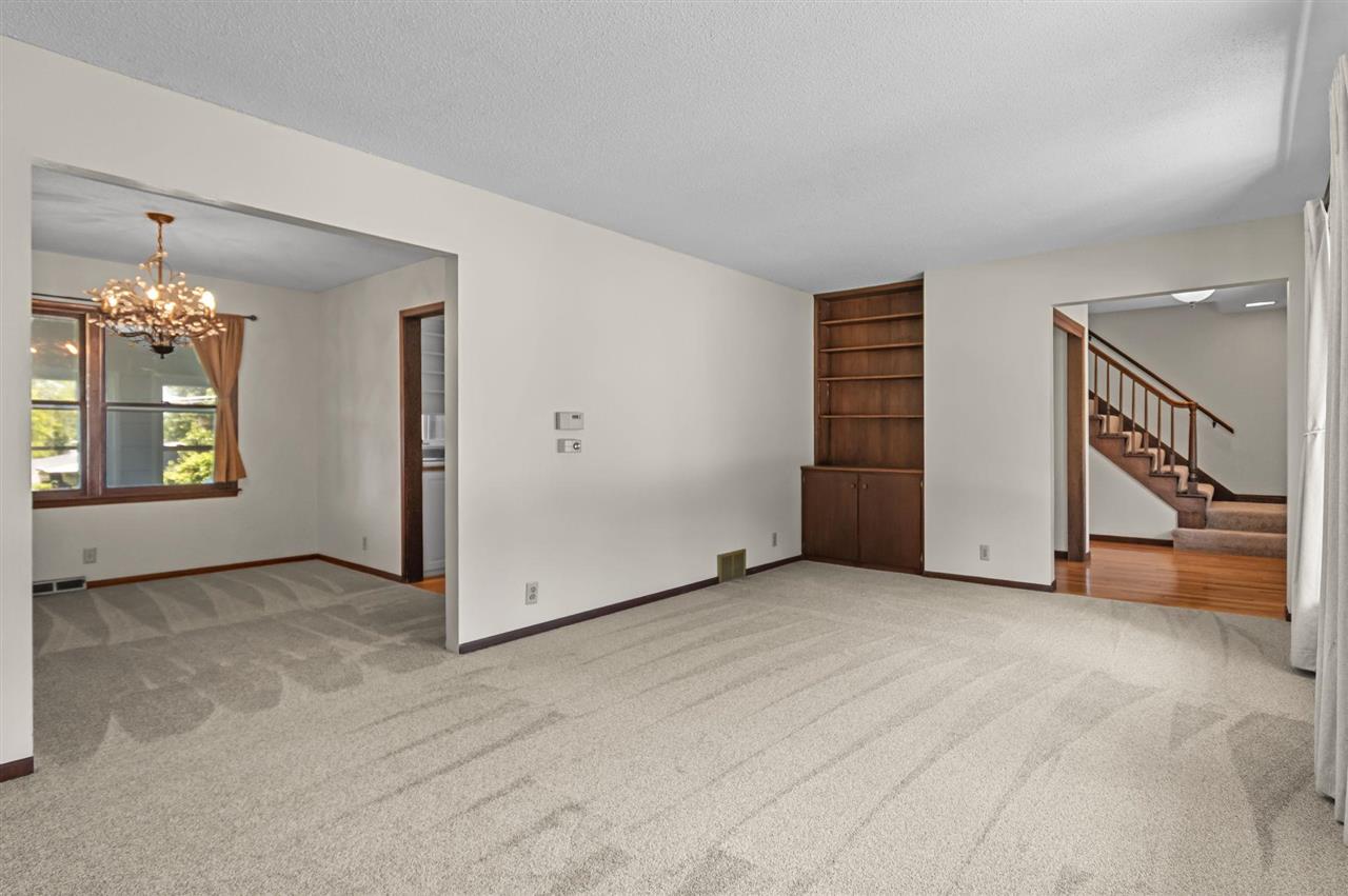 2620 Brookland Drive Cedar Rapids IA 52402