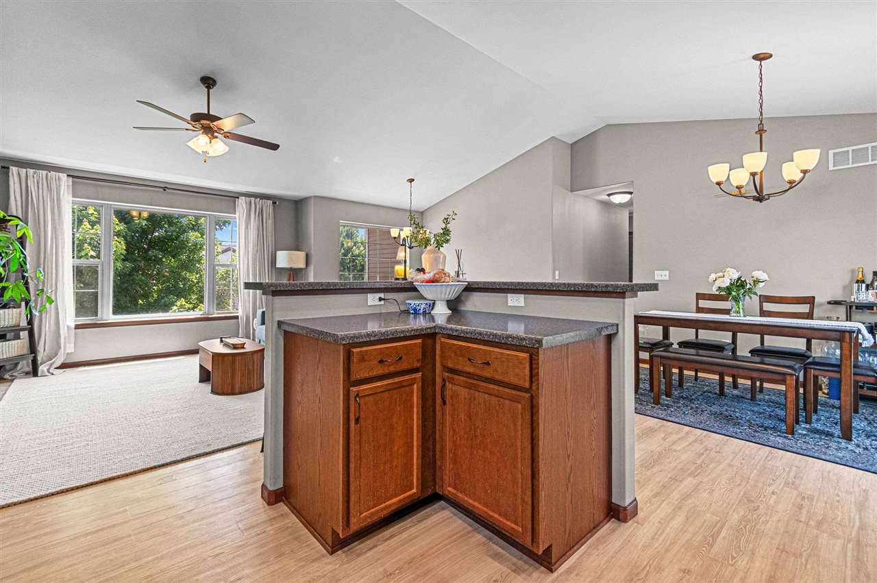 330 S Stewart North Liberty IA 52317