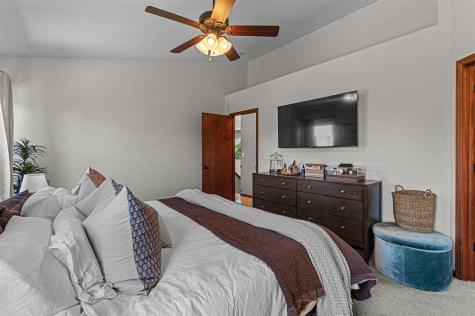 330 S Stewart North Liberty IA 52317