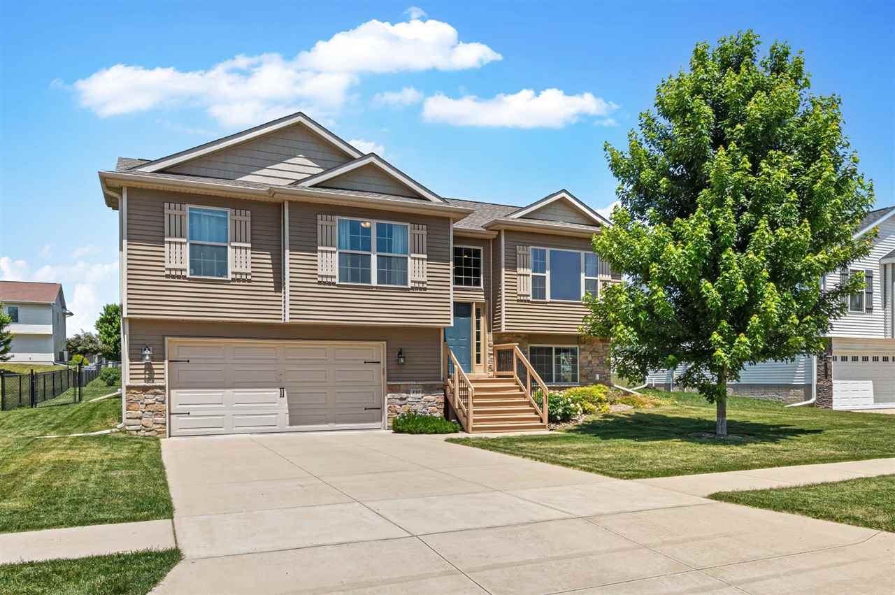 330 S Stewart North Liberty IA 52317