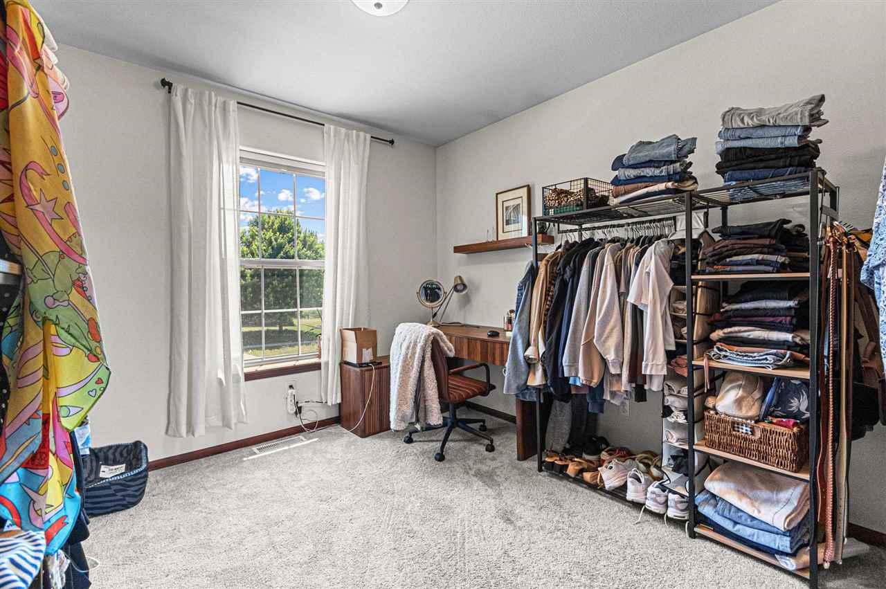 330 S Stewart North Liberty IA 52317