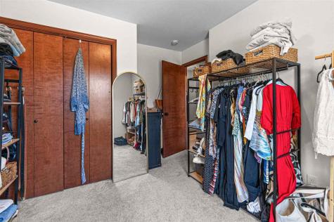 330 S Stewart North Liberty IA 52317