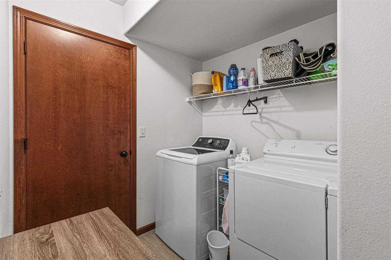330 S Stewart North Liberty IA 52317