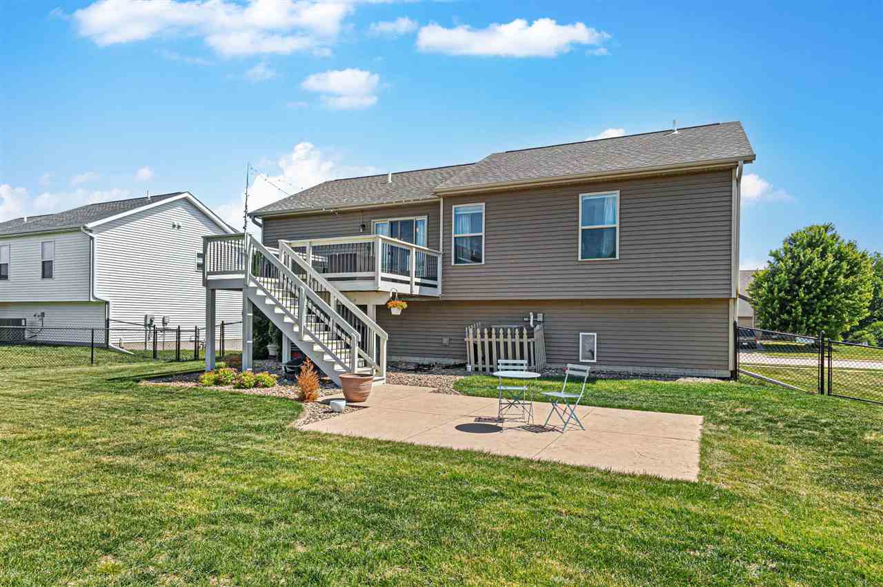 330 S Stewart North Liberty IA 52317